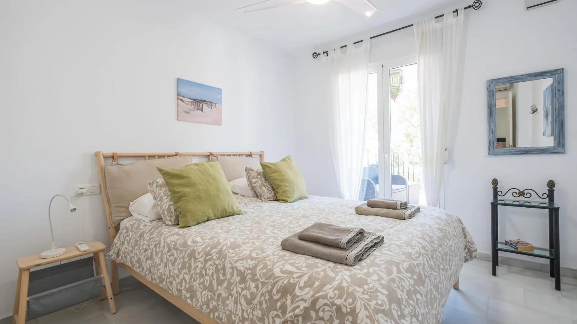 Aljamar 24 Comfortable House Near Burriana Beach Nerja Casa vacanze
