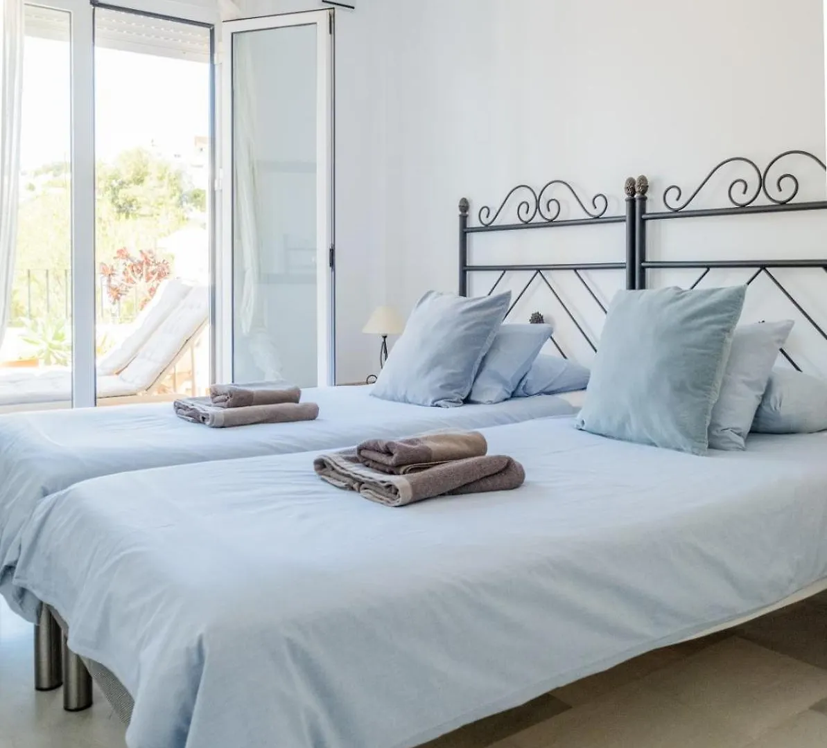 Aljamar 24 Comfortable House Near Burriana Beach Nerja 0*,  Spagna